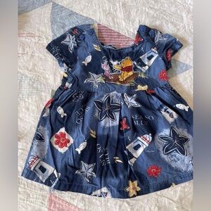 Vintage Winnie the Pooh Disney Dress 
Size 2t